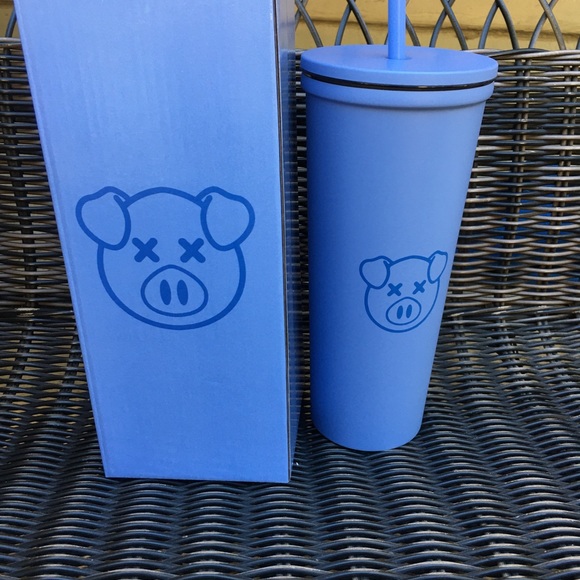 Shane Dawson Baby Blue pig print matte Tumbler NWT - Picture 3 of 6